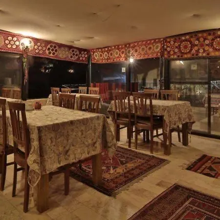 Cappadocia Hills Cave 여관 2*