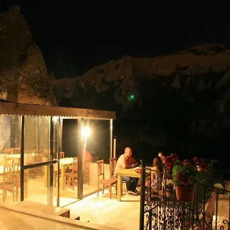 Cappadocia Hills Cave 여관 괴레메